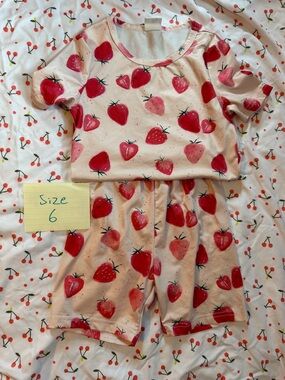 SHEIN Pink and Red Strawberry Print Kids Pajama Set